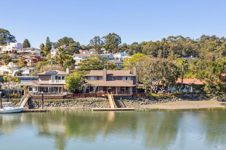 11 Harbor View Court  San Rafael CA 94901 photo