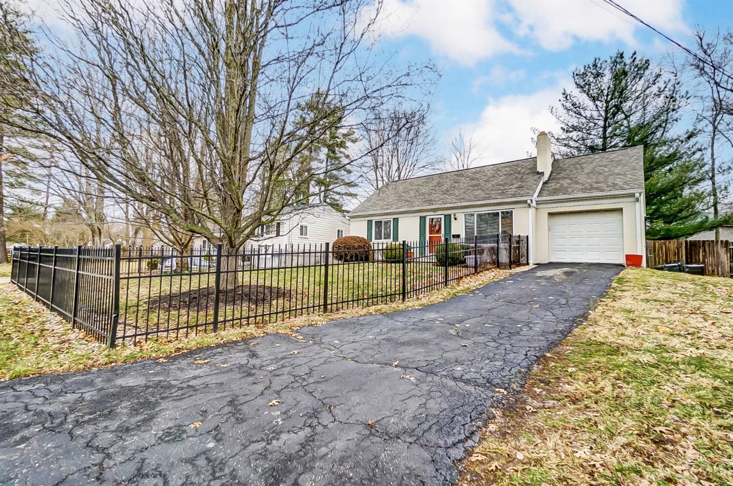 Property Photo:  1397 Washington Circle  OH 45255 