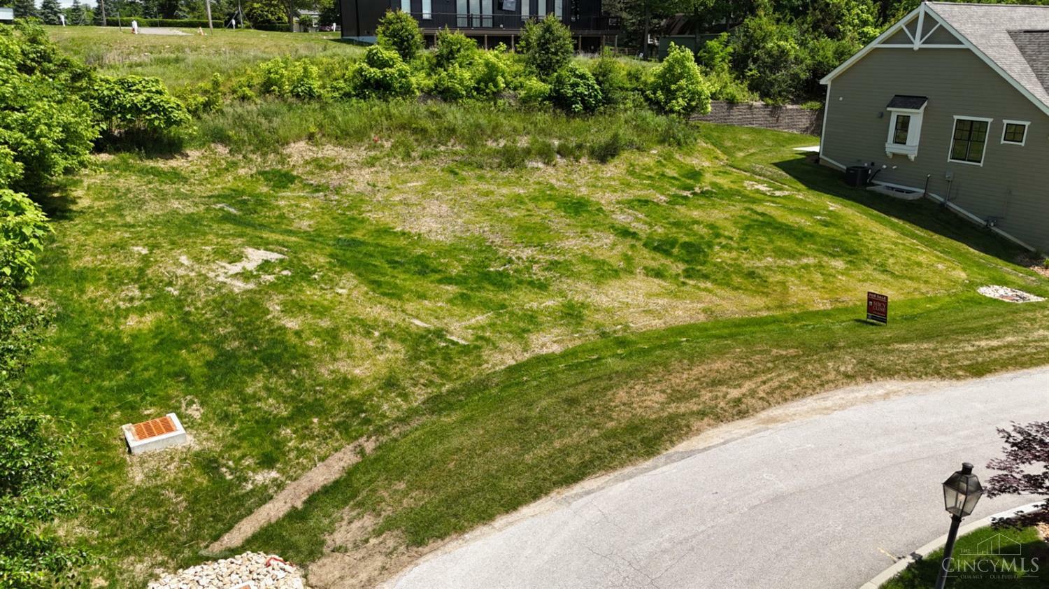 Property Photo: 5906 Woodland Lane OH 45227