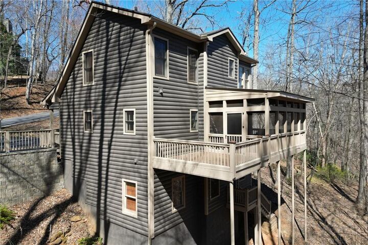 Property Photo:  862 Valley View Drive  GA 30143 