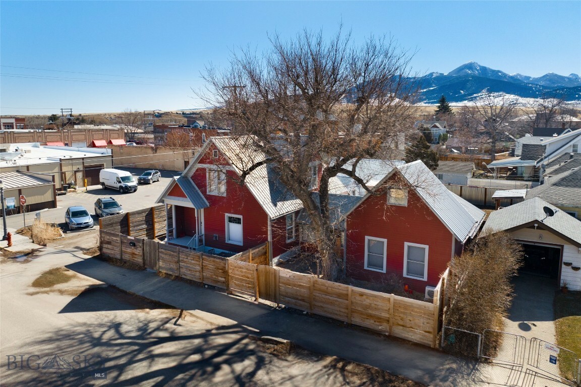 Property Photo: 215 W Lewis Street MT 59047