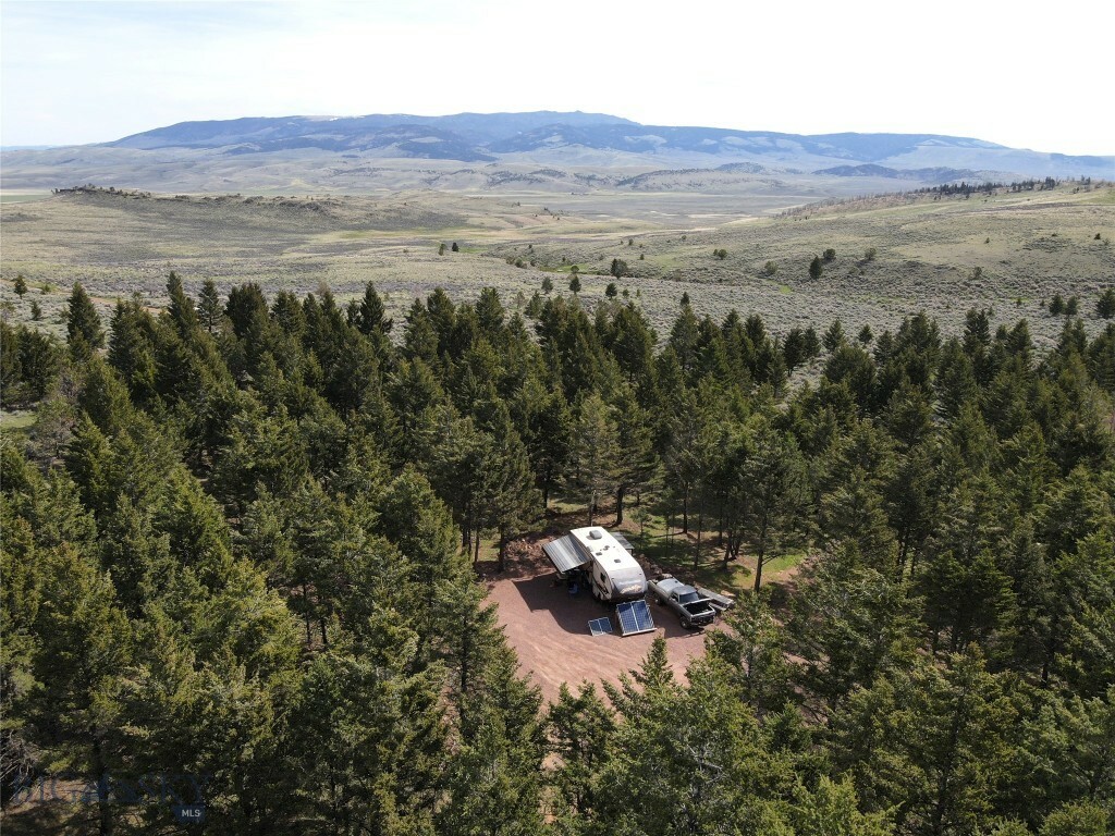 Property Photo: 48 Black Butte Trail MT 59645