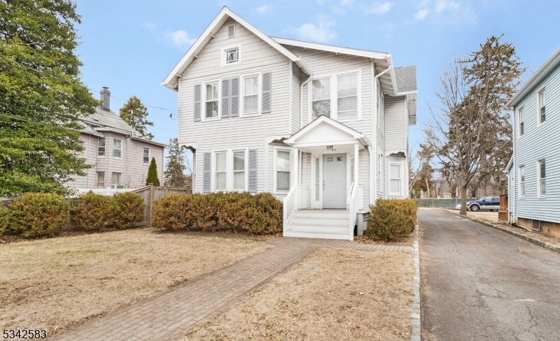 Property Photo:  415 E Union Ave  NJ 08805 