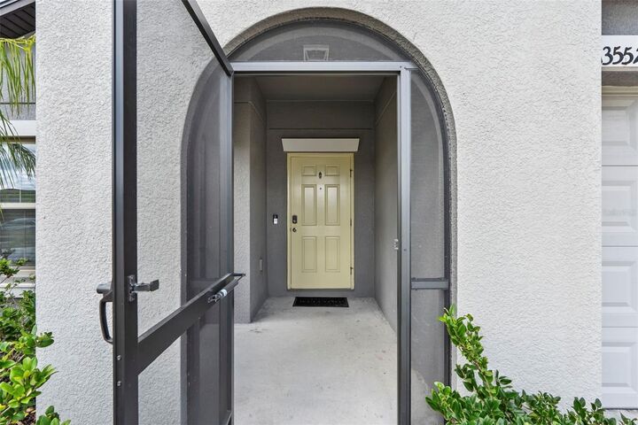 Property Photo: 13557 Willow Bluestar Loop FL 33579