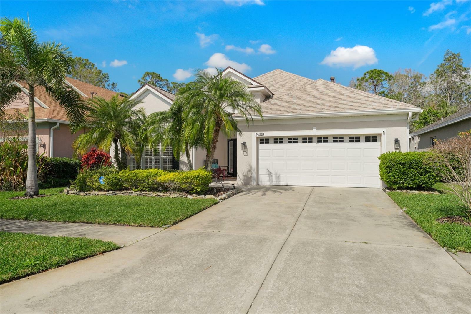 Property Photo: 9408 Greenpointe Drive FL 33626