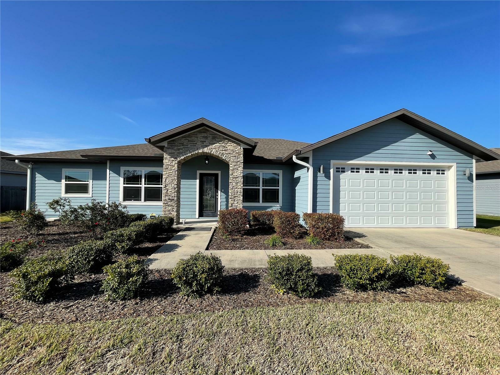 Property Photo: 22936 NW 4th Place FL 32669