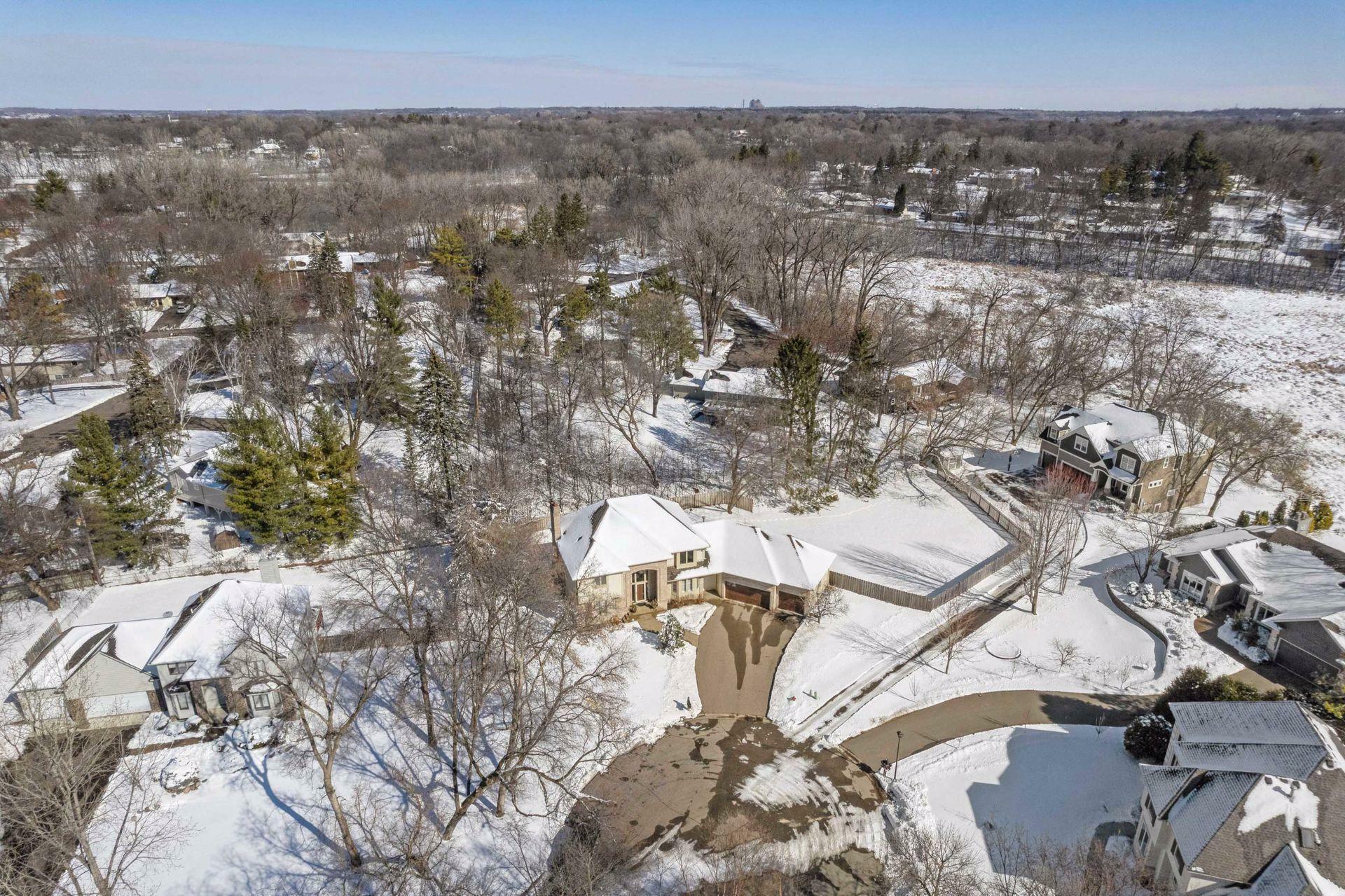 Property Photo:  17340 Bridgewater Circle  MN 55345 