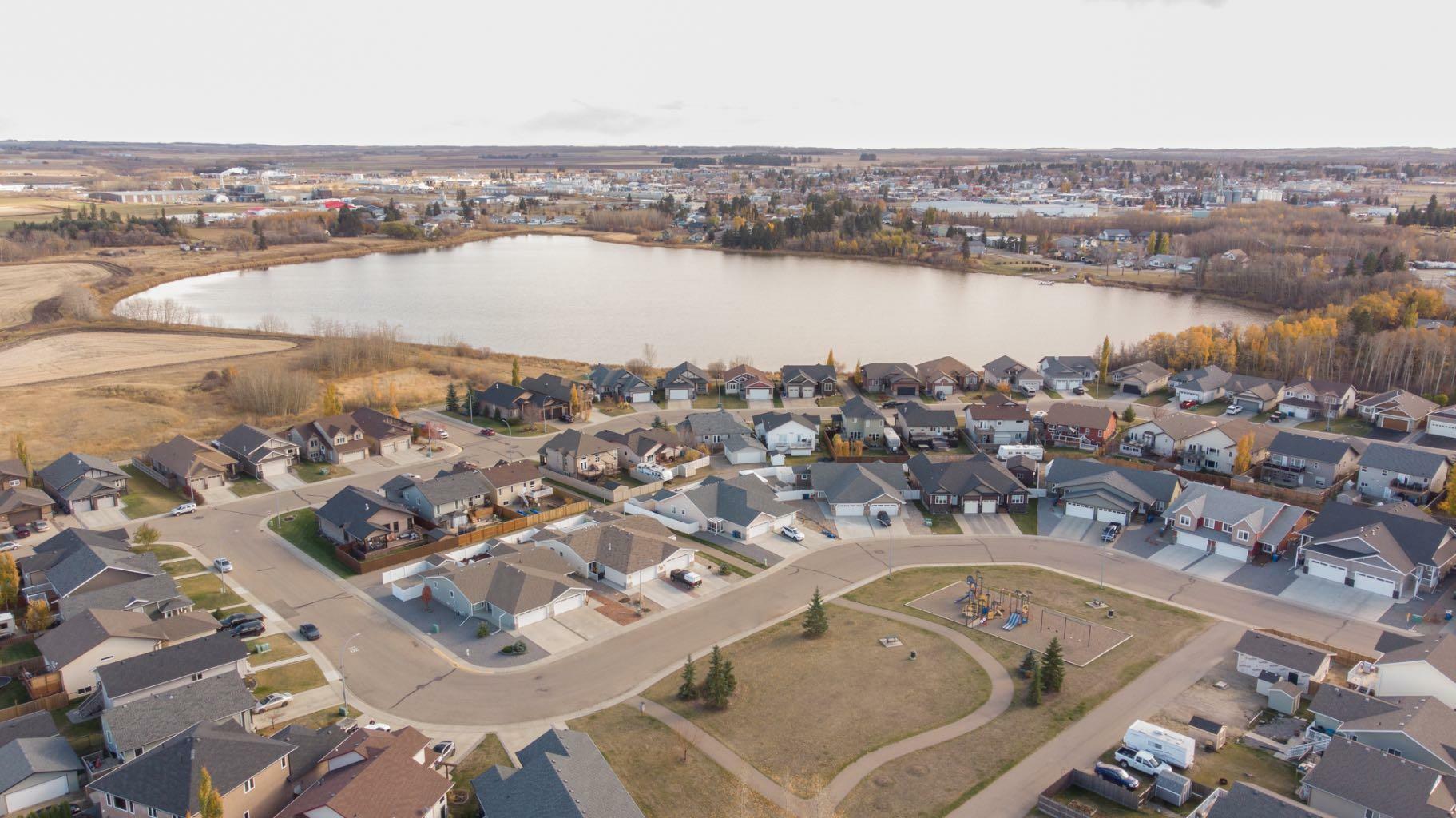 Property Photo: 6440 Elmwood Way AB T4G 0A4