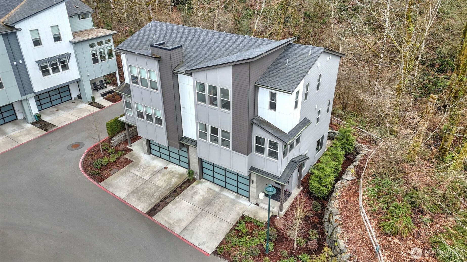 Property Photo: 13663 SE 67th Court WA 98059