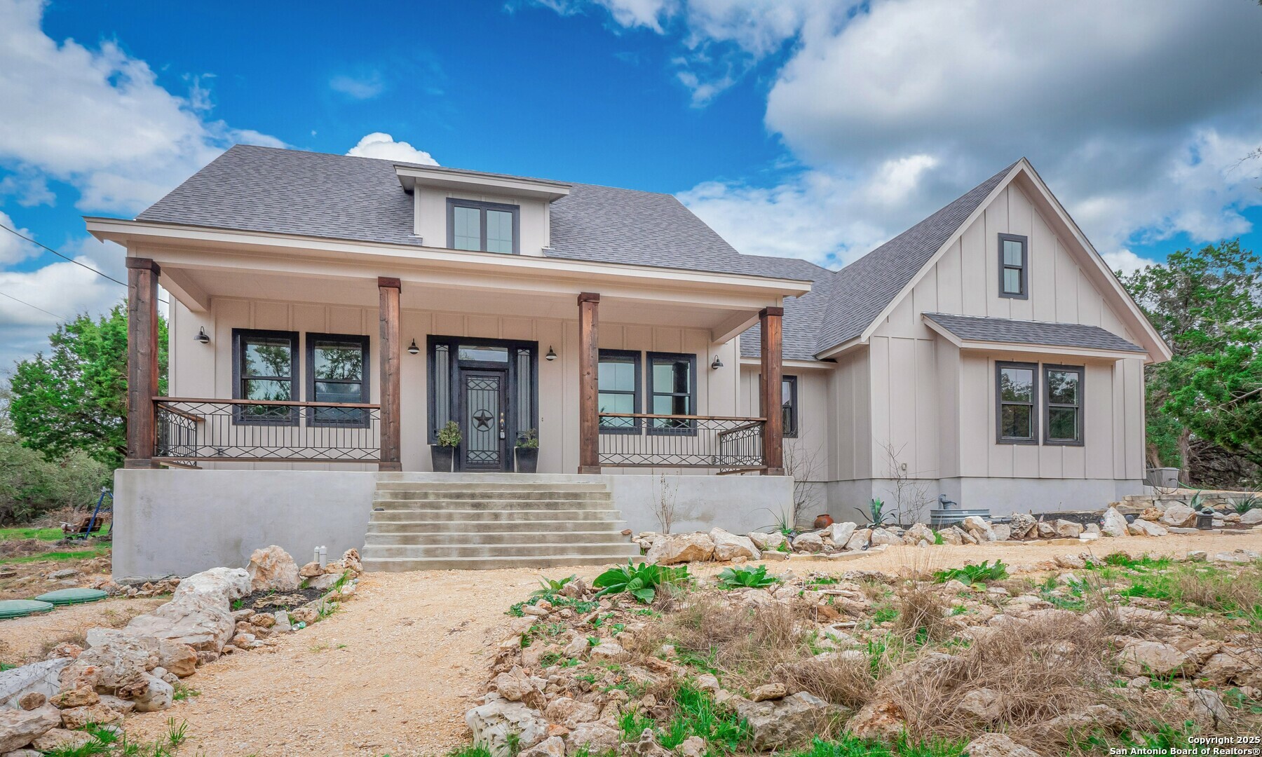 1658 Hilltop Ridge  New Braunfels TX 78132 photo