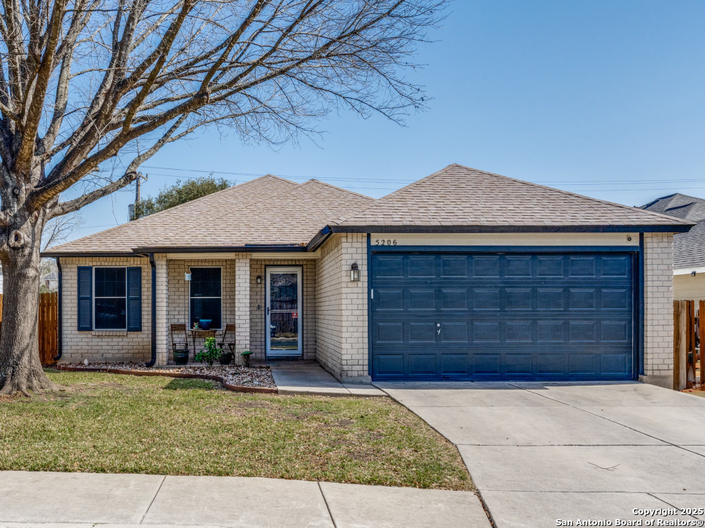 Property Photo: 5206 Spring Ash TX 78247