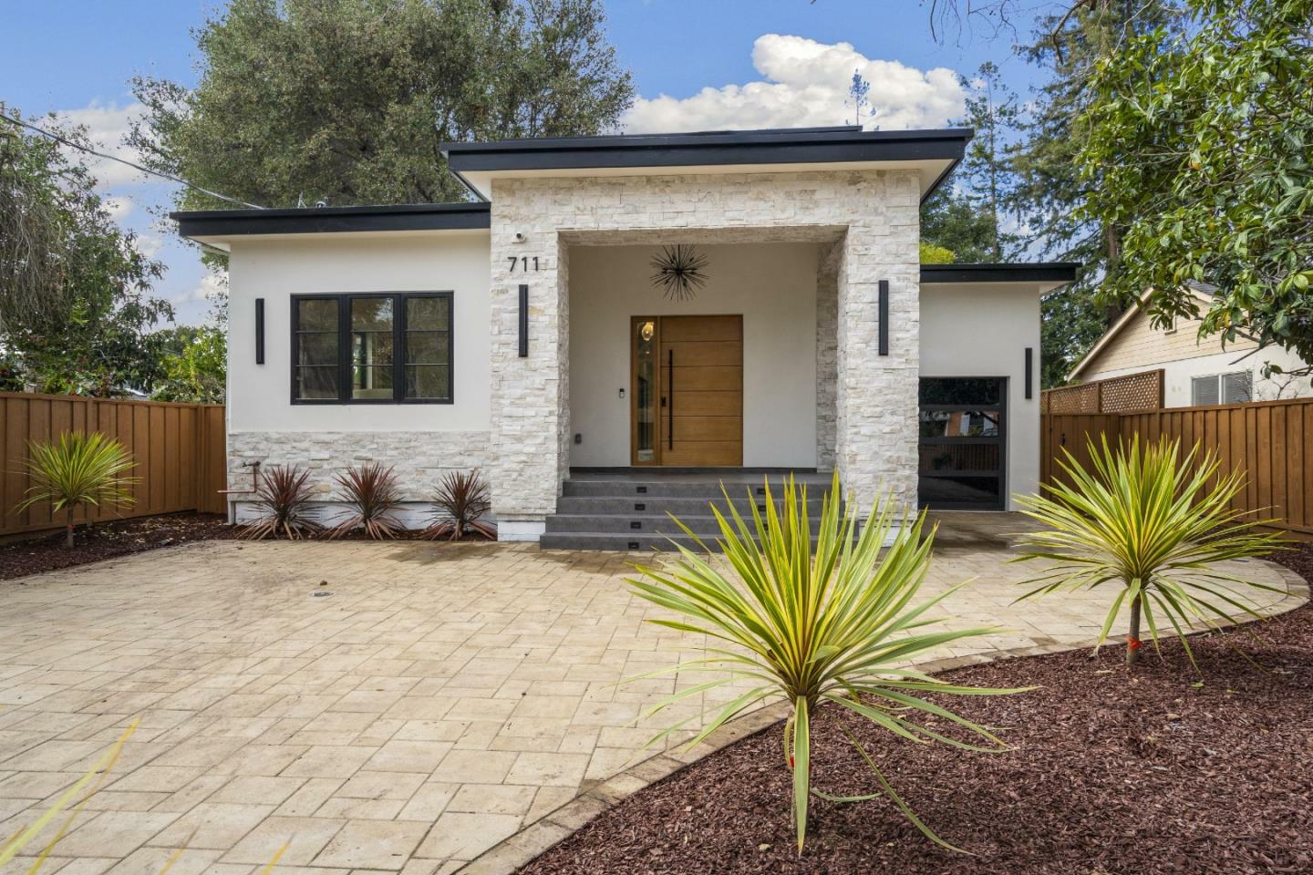 Property Photo: 711 Central Avenue CA 94025