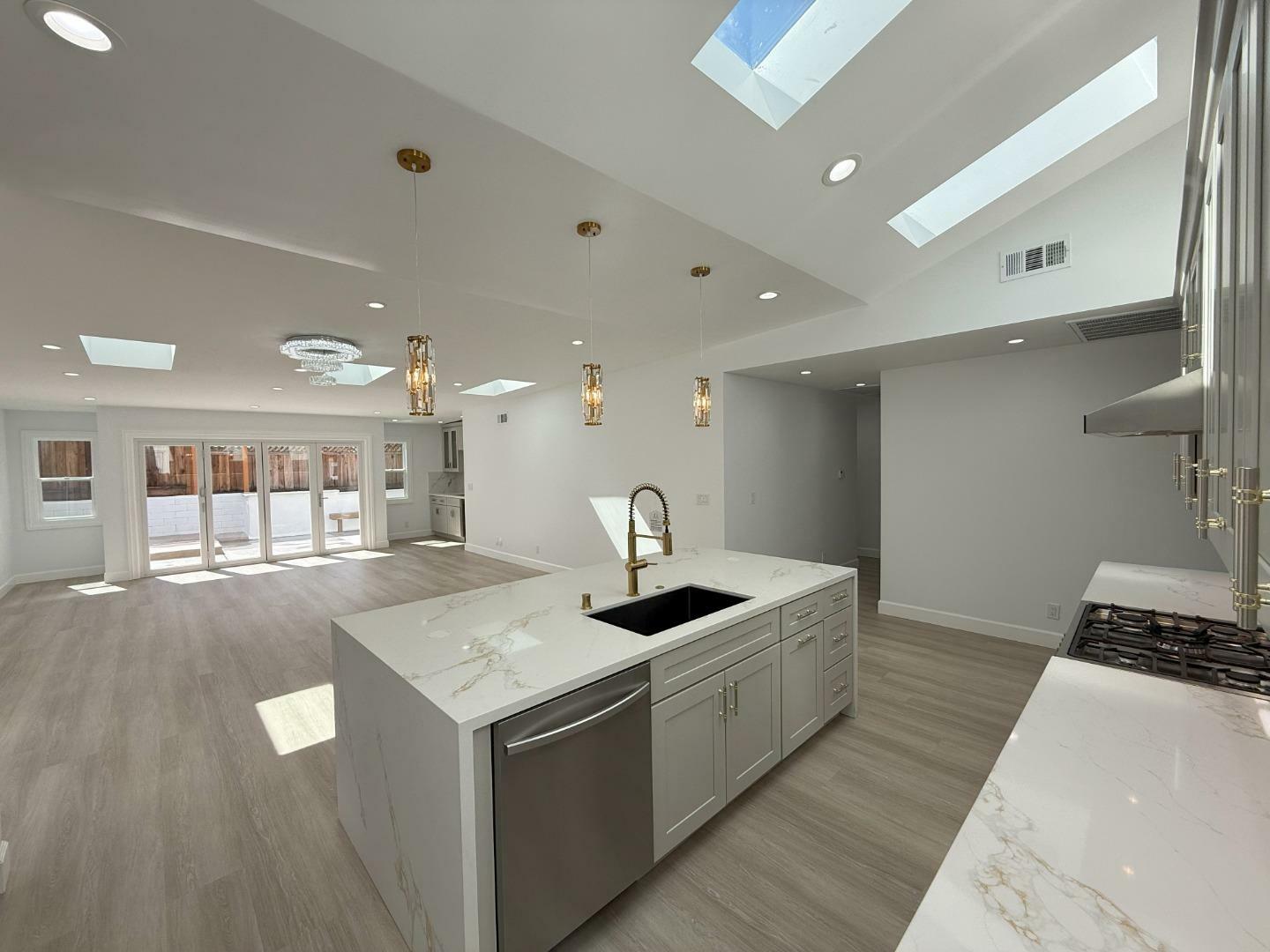 2552 Castleton Drive  San Jose CA 95148 photo