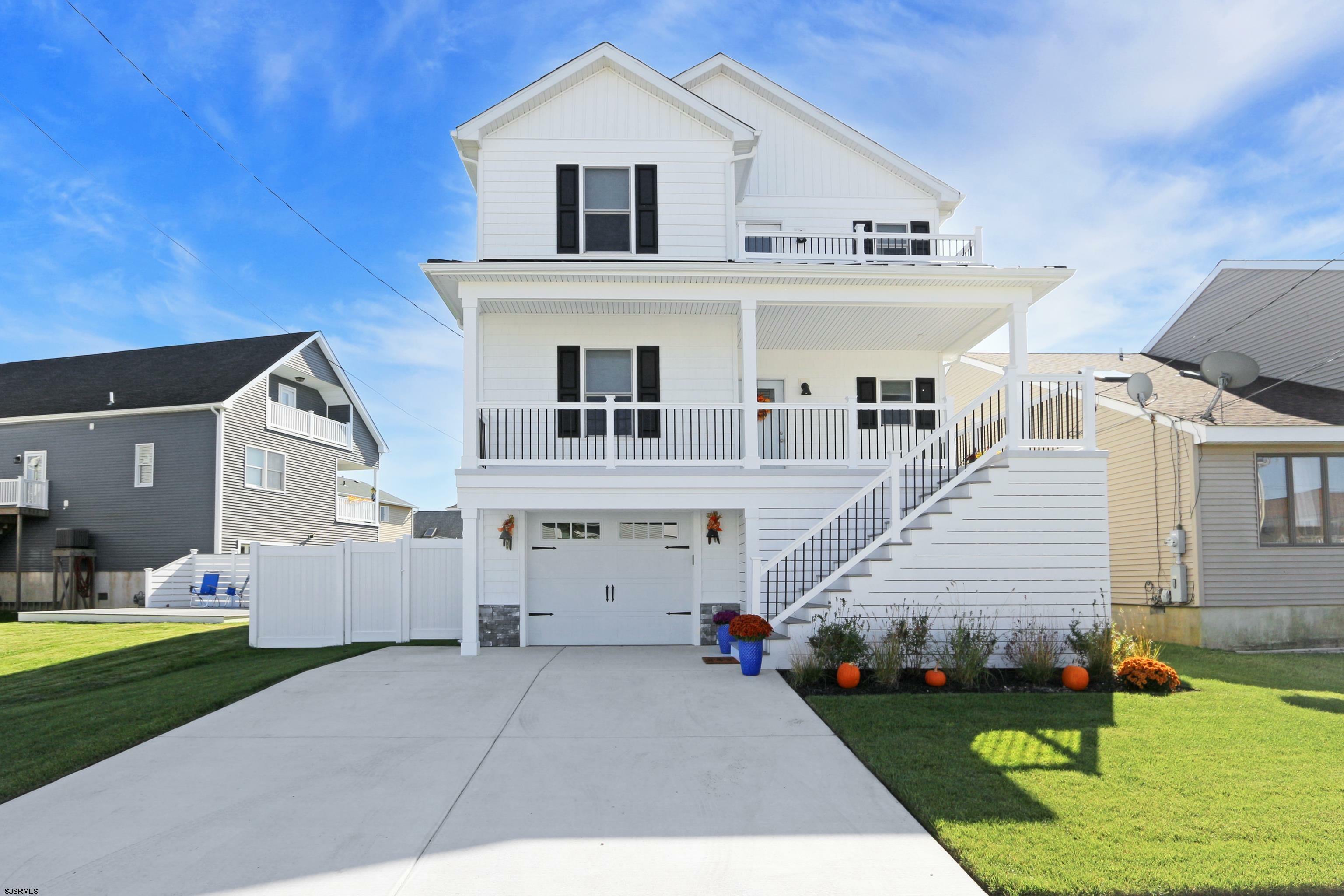 Property Photo: 2 Hutchison Pl Pl NJ 08203