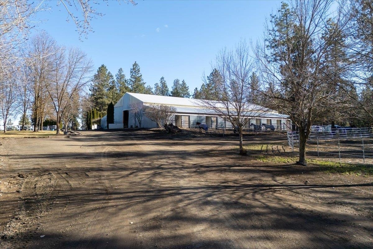 8104 S Oak Rd  Spokane WA 99224 photo