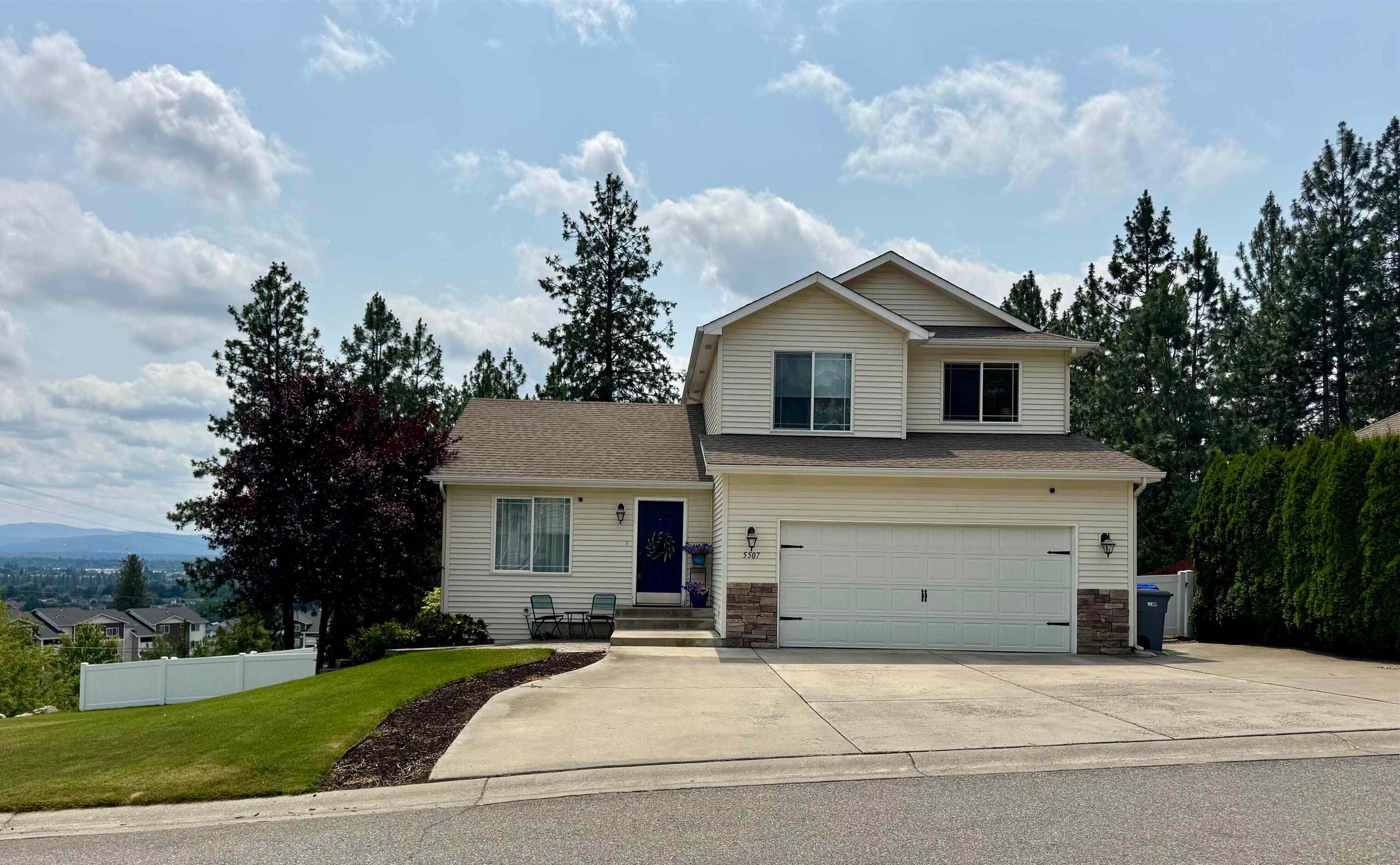 5507 N Colton Ln  Spokane WA 99212 photo