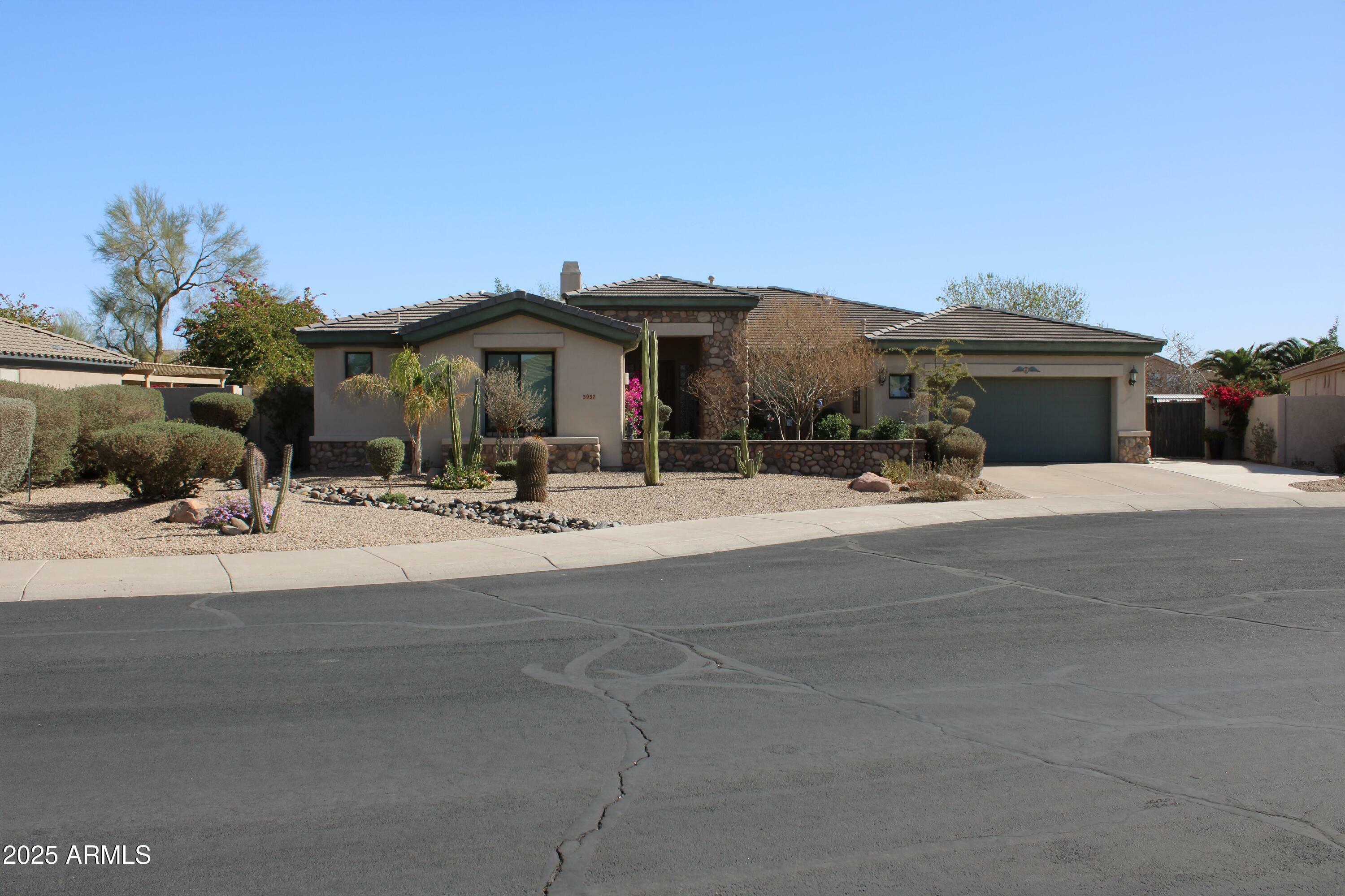 Property Photo: 3957 N 148th Drive AZ 85395
