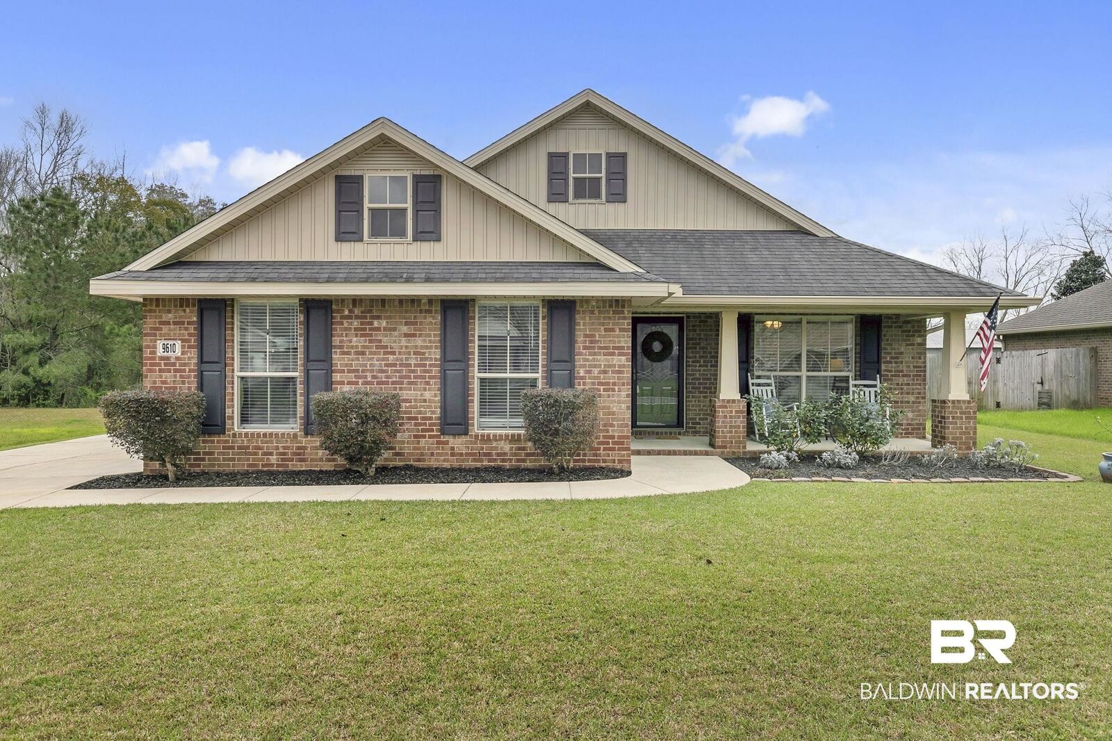 Property Photo: 9610 Woolrich Avenue AL 36532