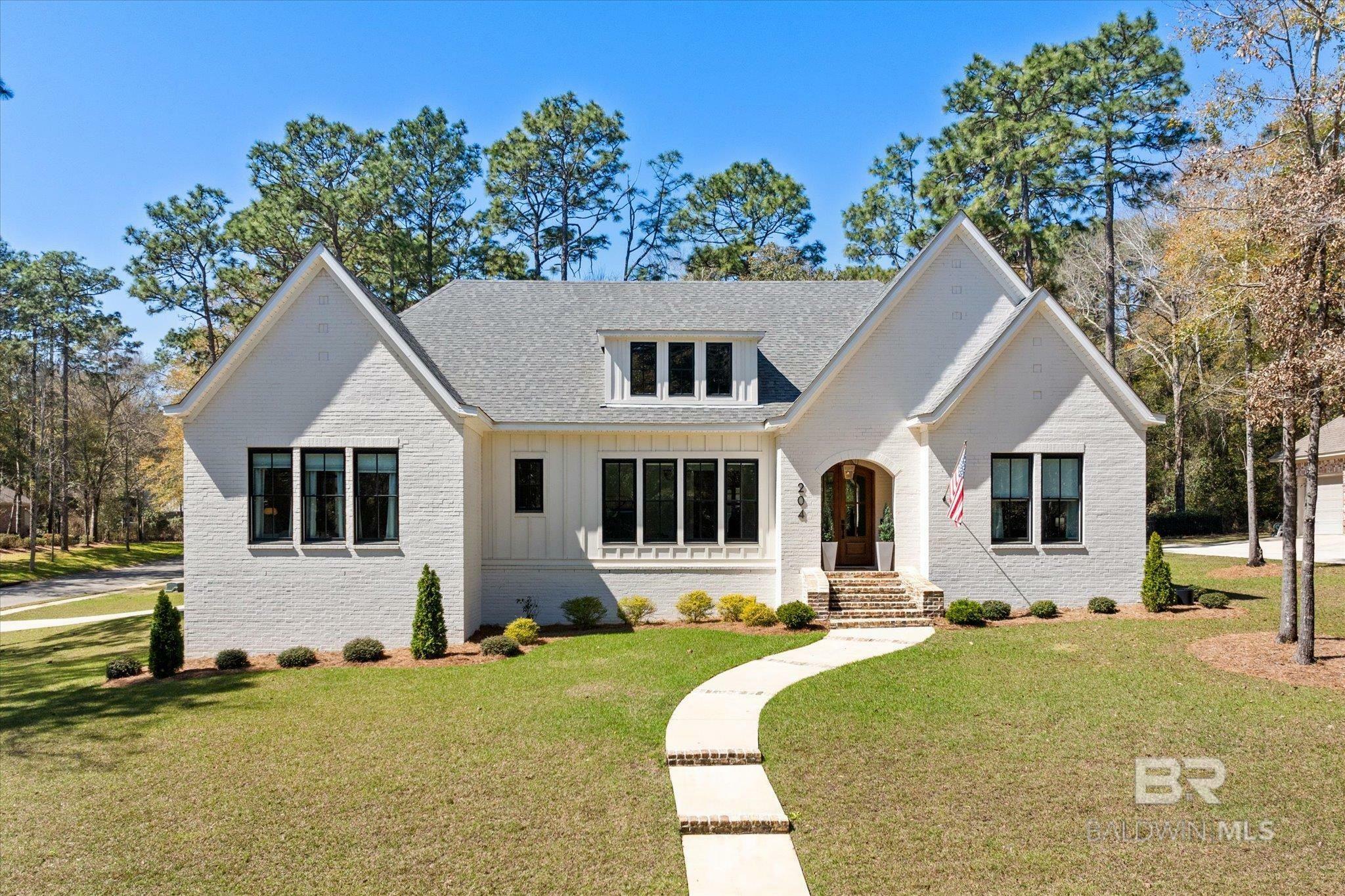 Property Photo:  204 Camden Way  AL 36532 