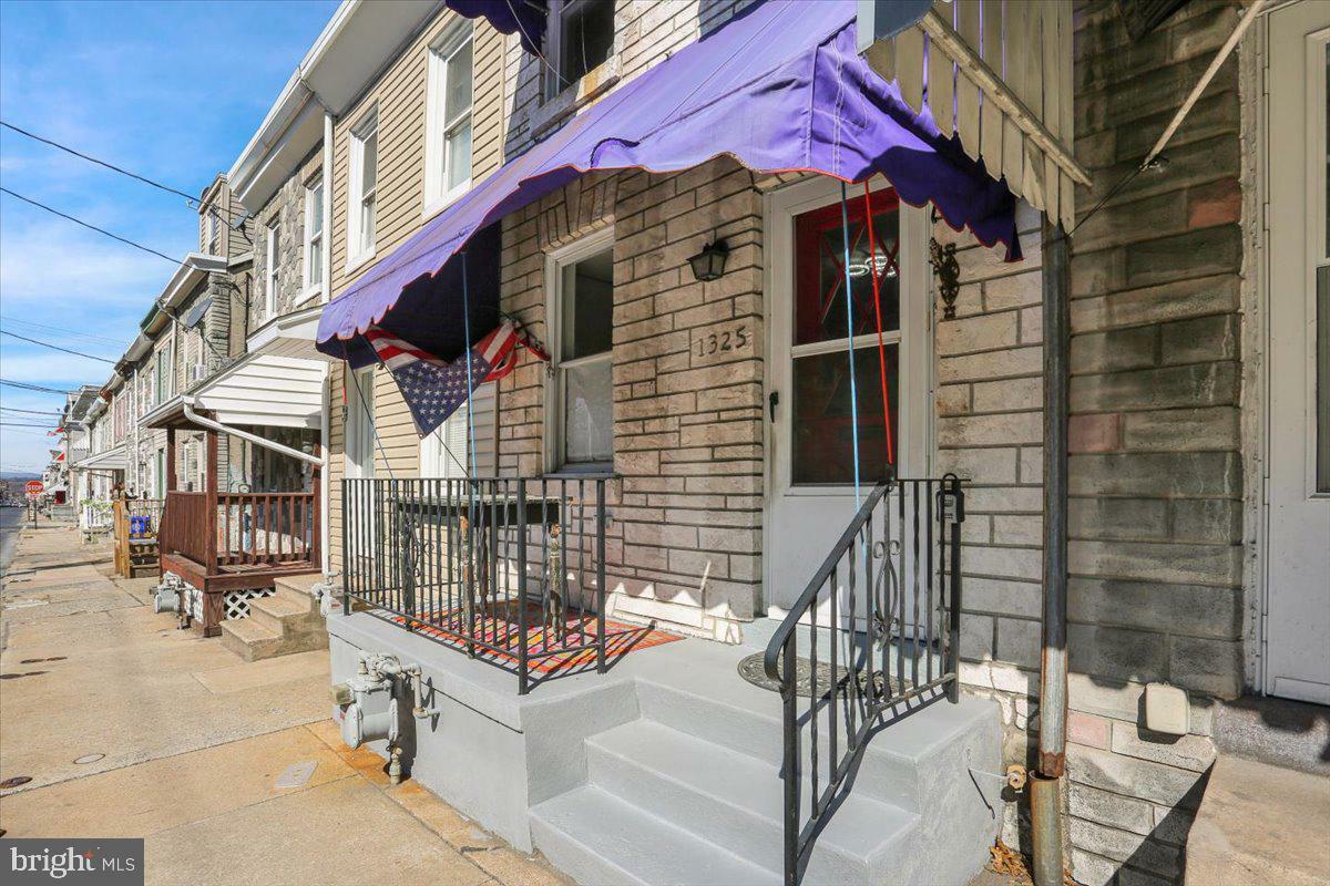 Property Photo:  1325 Cotton Street  PA 19602 