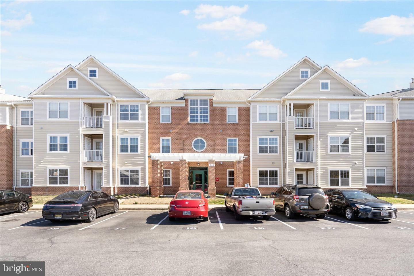 Property Photo: 304 Gatehouse Lane H 304H MD 21113