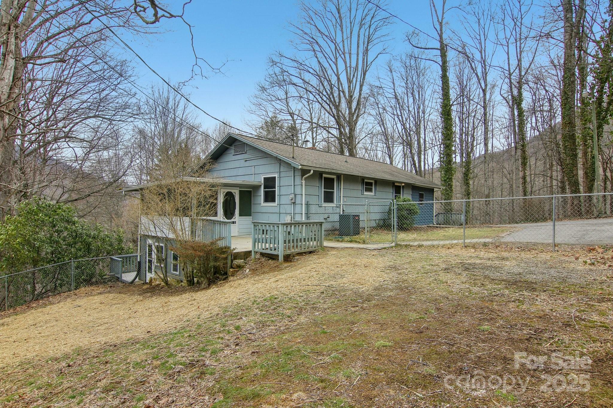 Property Photo: 74 Link Circle NC 28751