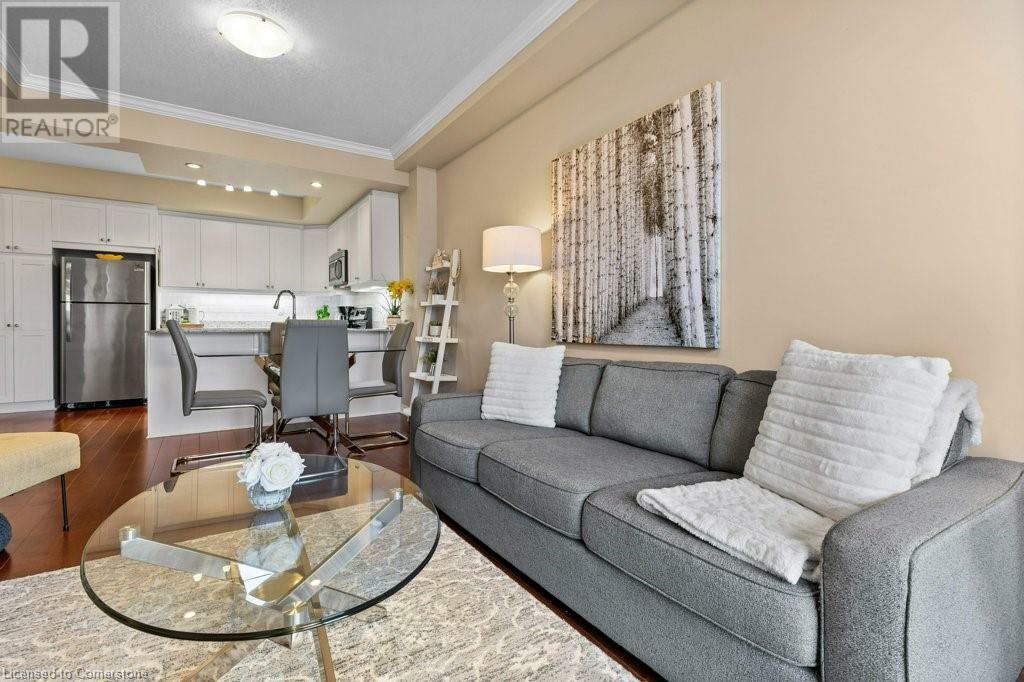 Property Photo: 539 Belmont Avenue West 1004 ON N2M 0A2