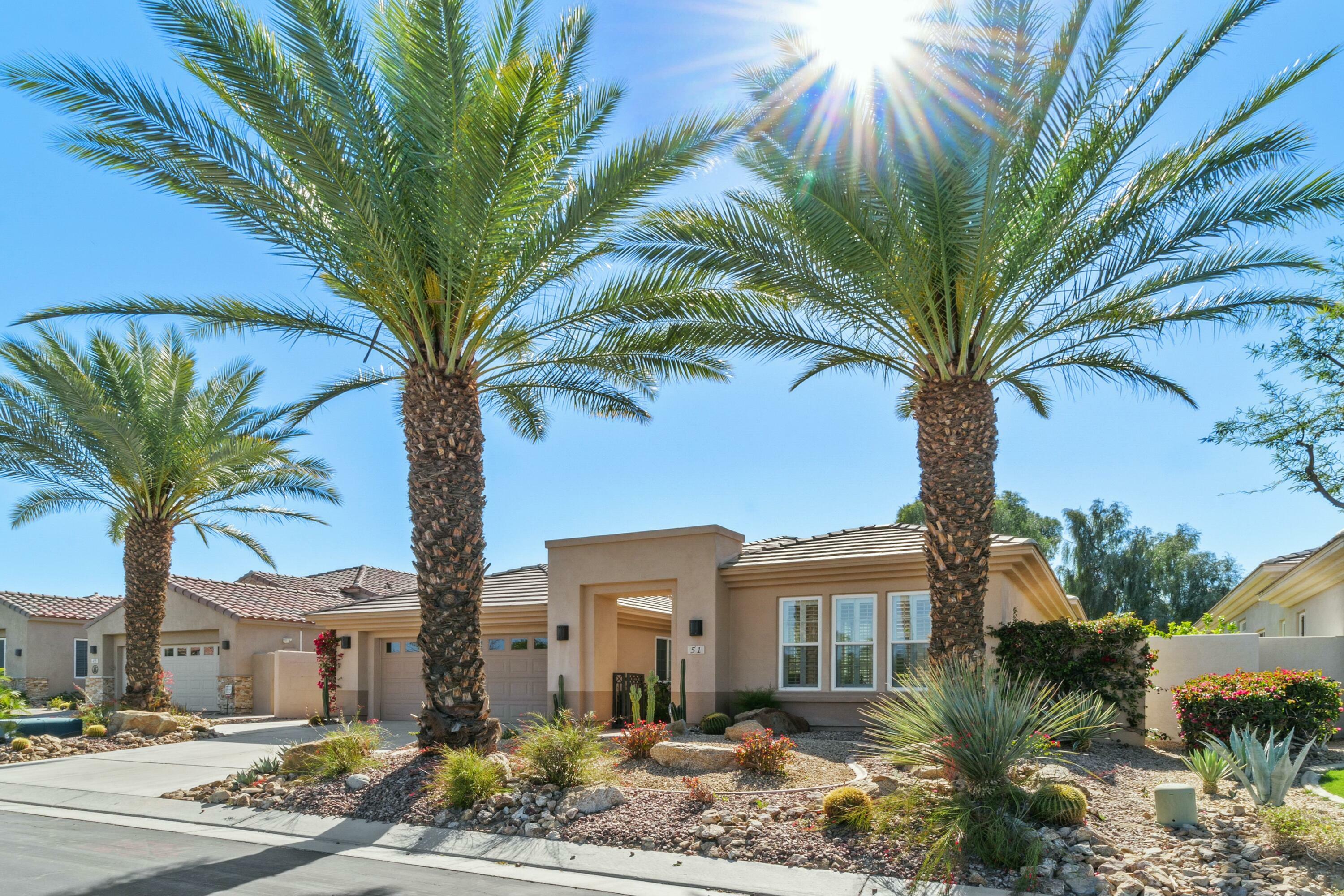 Property Photo: 51 Via Las Flores CA 92270