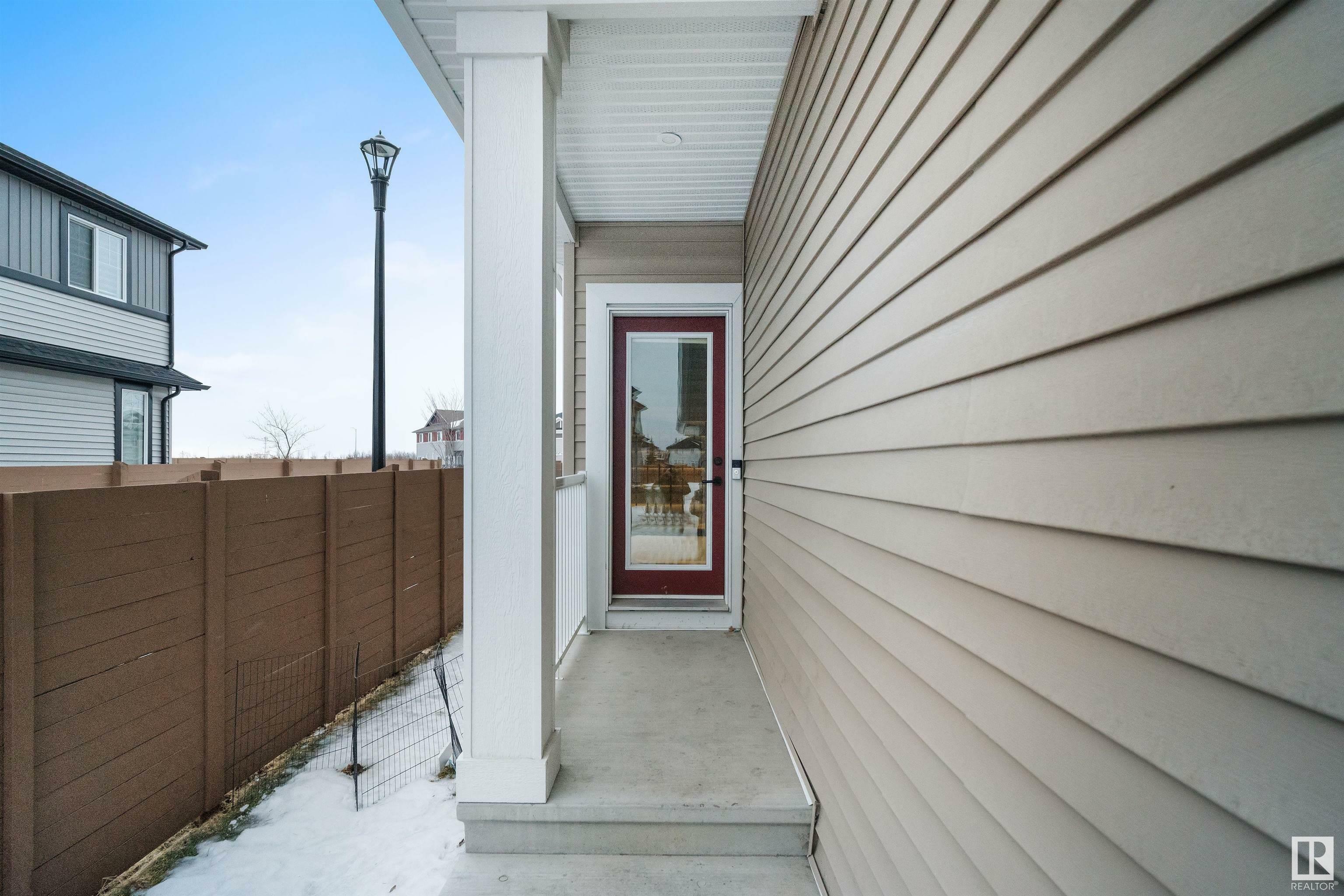 Property Photo:  449 Conroy Crescent SW  AB T6W 5A9 