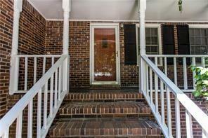 Property Photo:  745 Queen Ann Court  GA 30083 