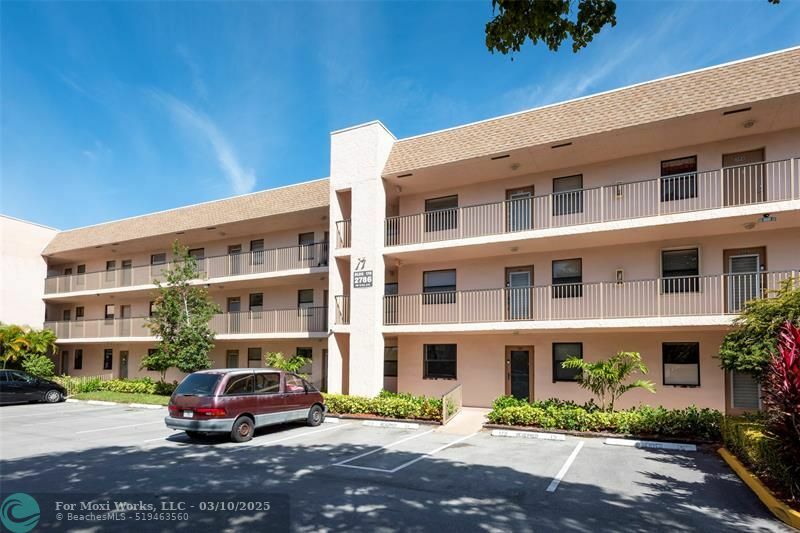 2786 NW 104th Ave 309  Sunrise FL 33322 photo