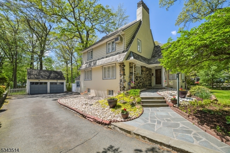 Property Photo: 230 Glen Ave NJ 07041