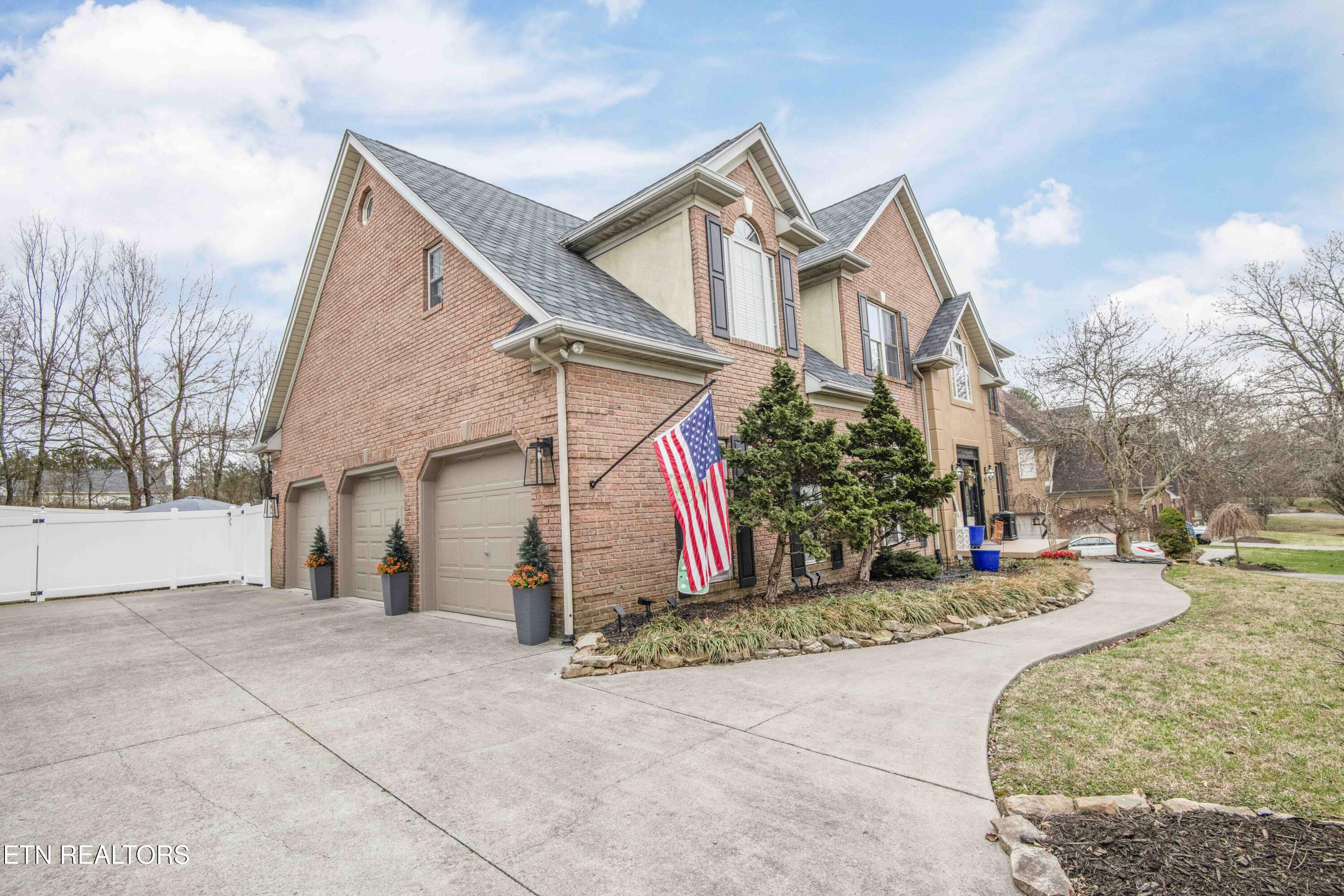 Property Photo:  1330 Berkley Hills Lane  TN 37849 