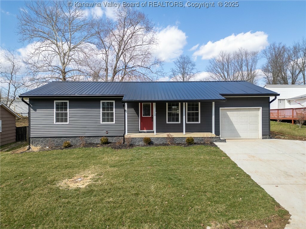 Property Photo: 330 Belvue Drive WV 25526