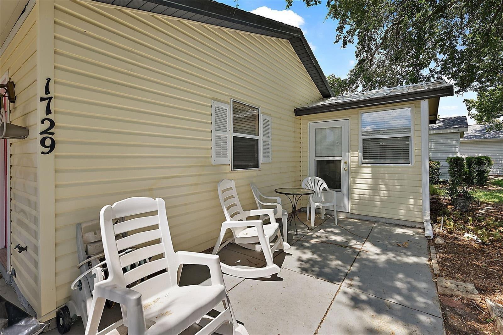 Property Photo: 1729 Lauren Lane FL 32159