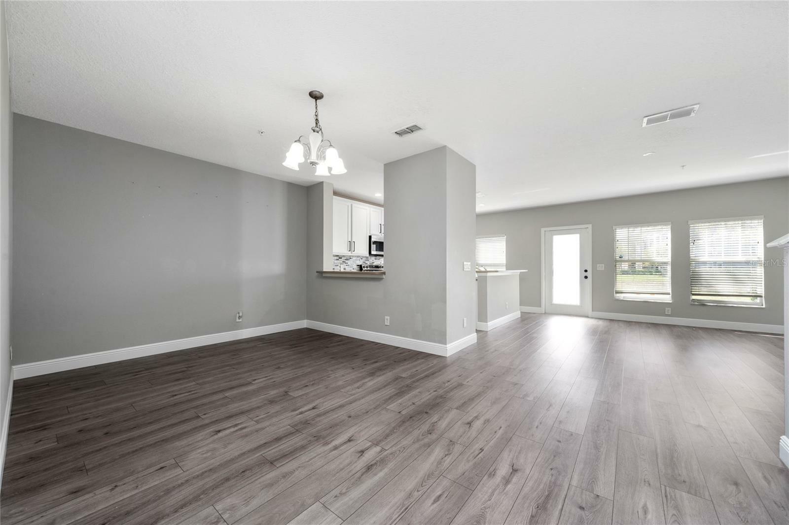 Property Photo: 5412 Caramella Drive FL 32829