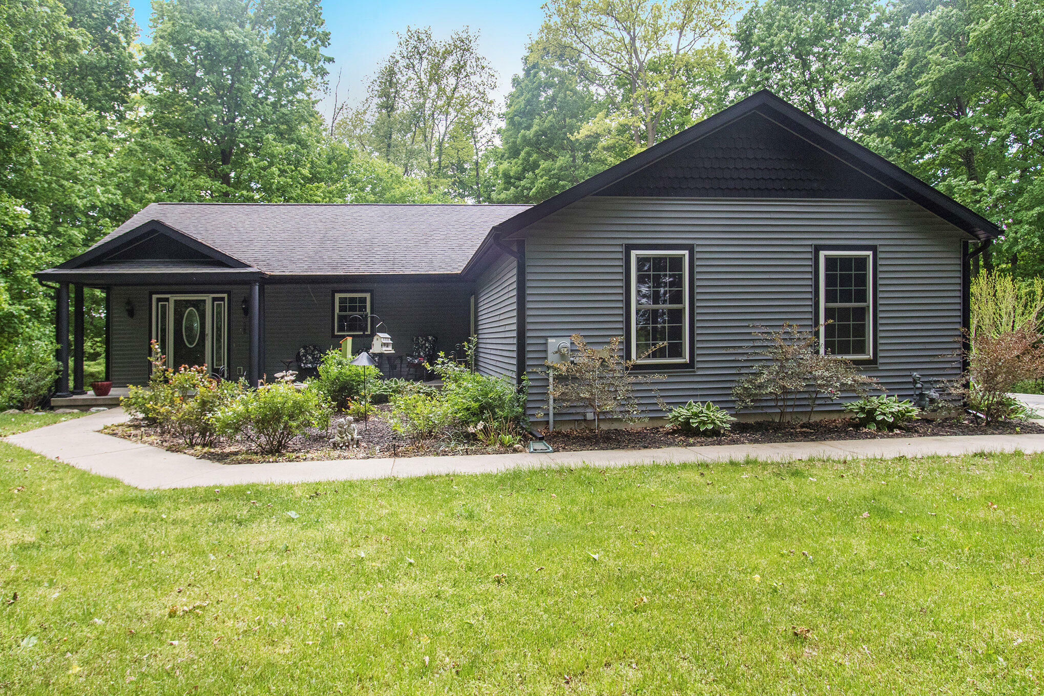 Property Photo: 6324 Orchard Trail MI 49408