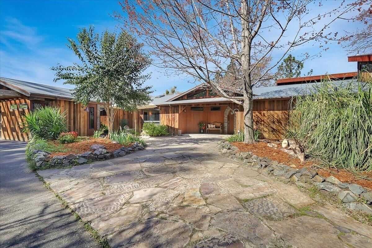 Property Photo: 19149 Penn Valley Drive CA 95946