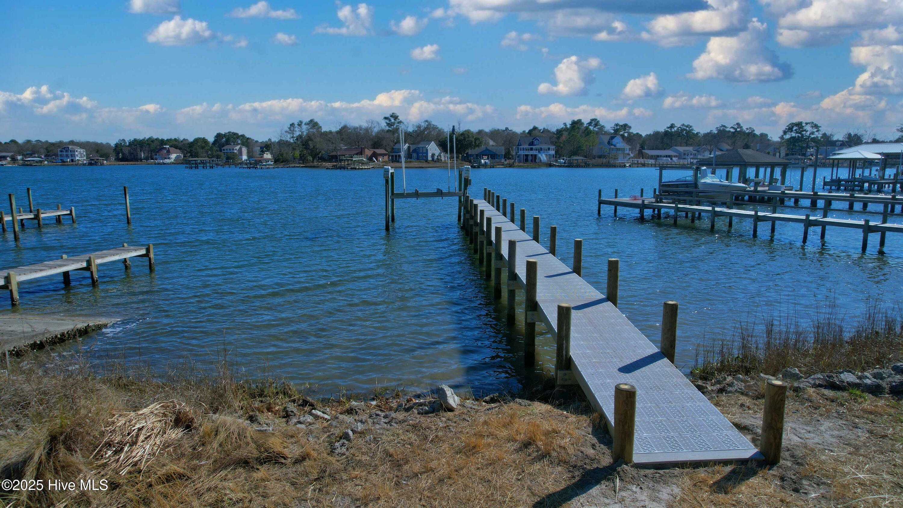 Property Photo: 390 Beacon Lane NC 28460