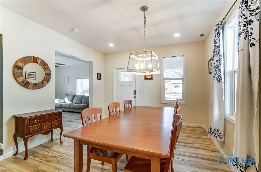 Property Photo: 905 Washington Avenue OH 45840