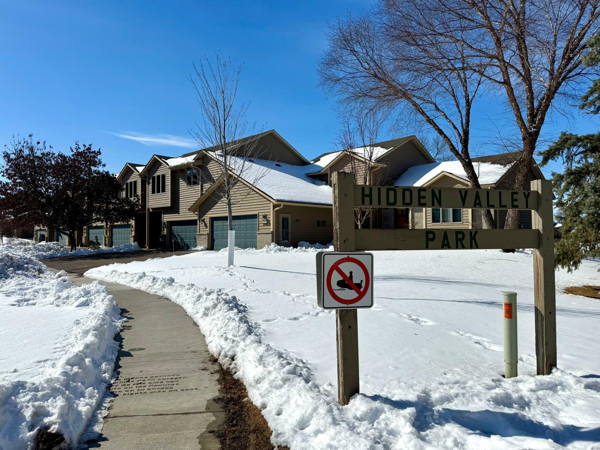 Property Photo: 2010 Lincoln Street S MN 55057