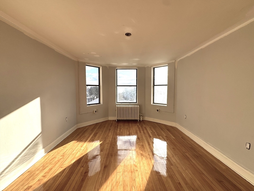 Property Photo: 333 Broadway 32 MA 02145