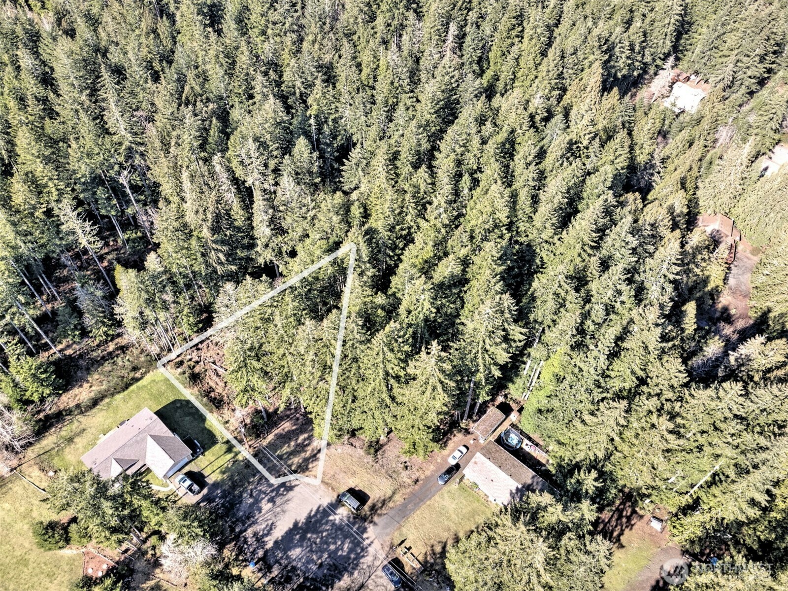 Property Photo: 100 E Blenheim Place WA 98584