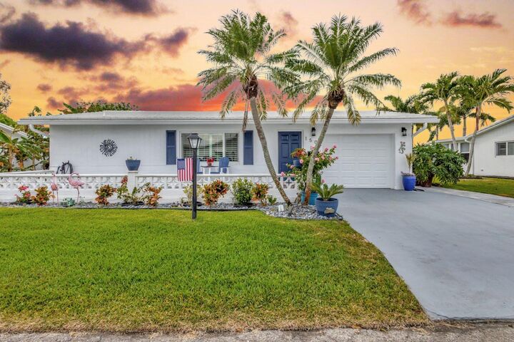 1504 SW 22nd Avenue  Boynton Beach FL 33426 photo
