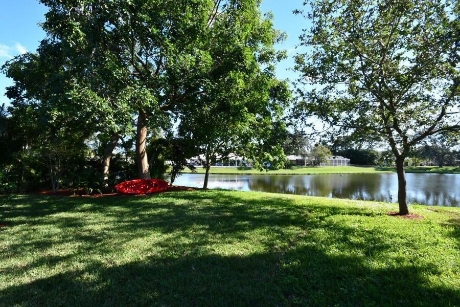 4174 Larch Avenue  Palm Beach Gardens FL 33418 photo