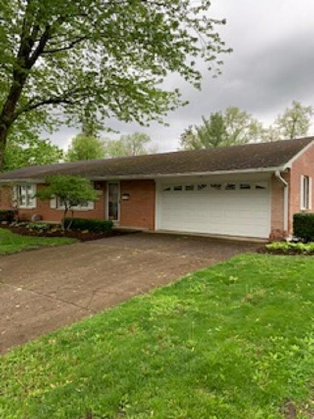 Property Photo: 3908 Oakview Drive IN 47374