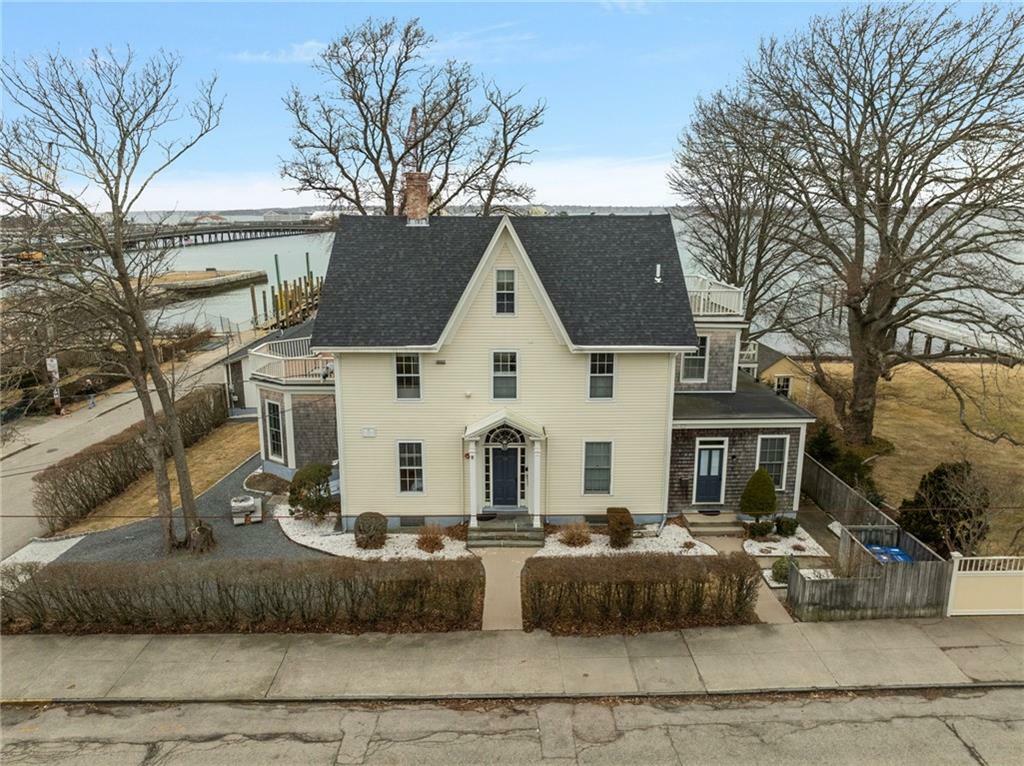 58 Washington Street 3  Newport RI 02840 photo