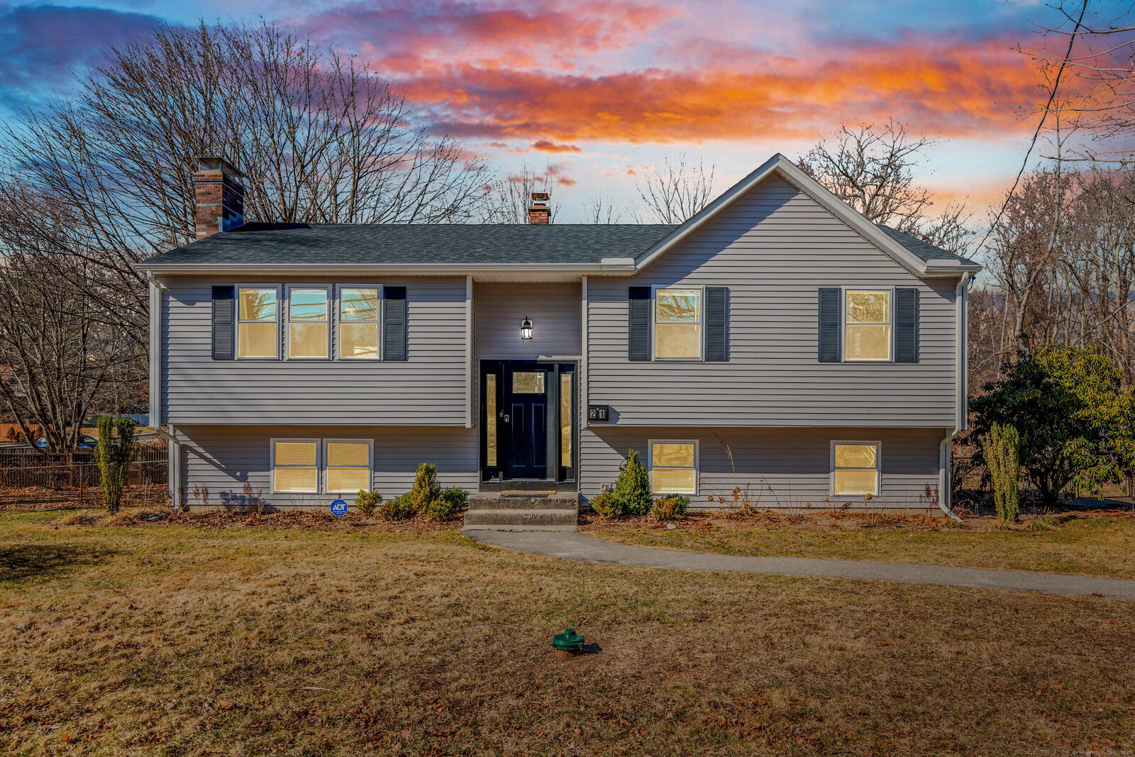 Property Photo:  21 North Main Street  CT 06424 