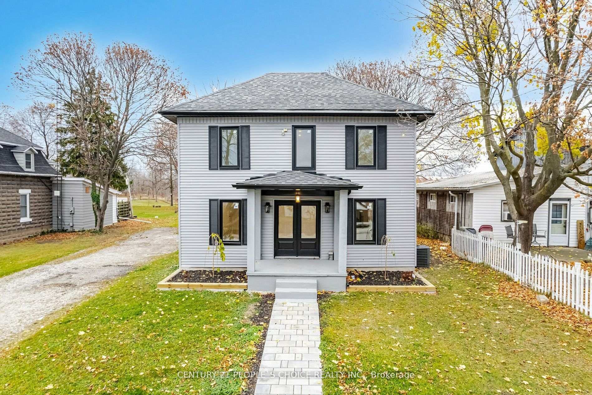 Property Photo: 17 Park St E ON N0A 1P0