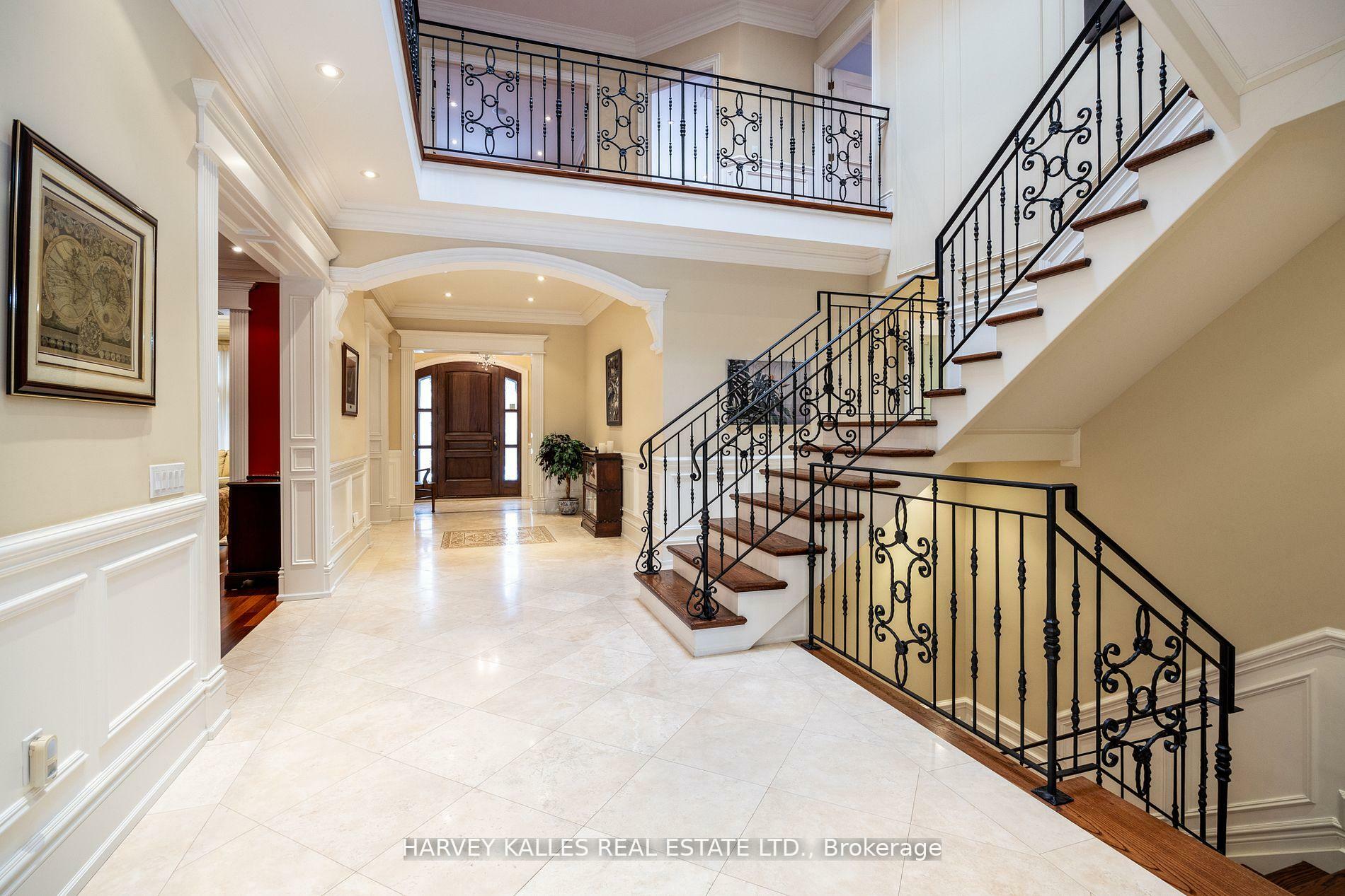 Property Photo: 53 York Road ON M2L 1H7
